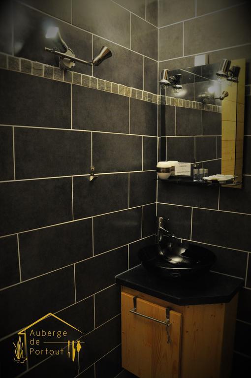 Auberge De Portout Chanaz Szoba fotó