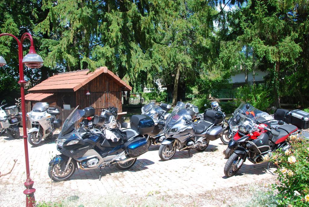 Auberge De Portout Chanaz Kültér fotó