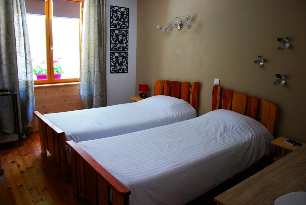 Auberge De Portout Chanaz Kültér fotó